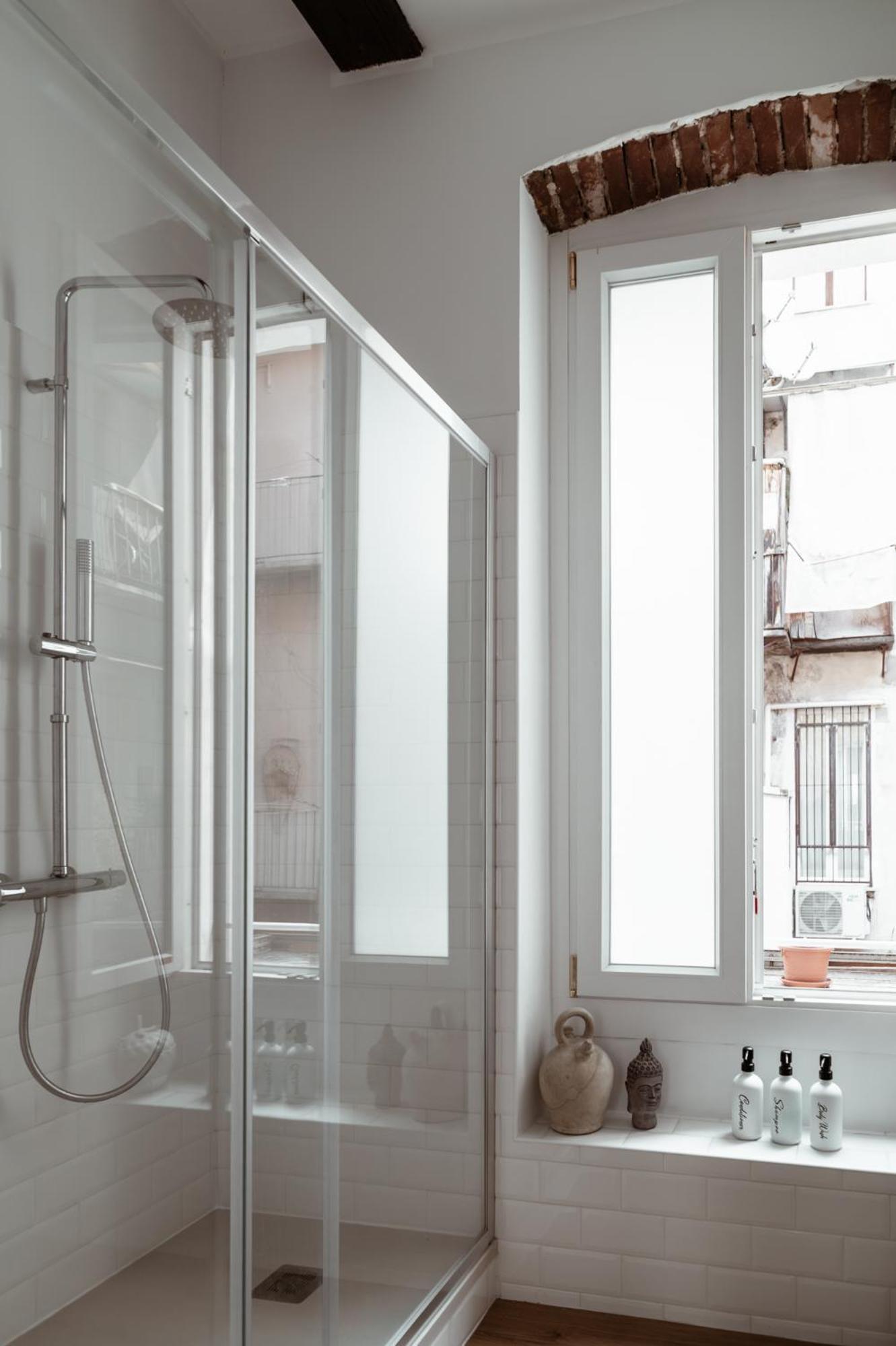 Mercanti Modern Flat - Balcony - Torino Centro Exterior foto